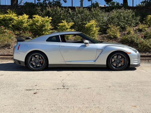 2015 Nissan GT-R Black Edition
