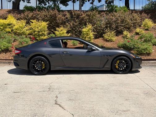 Nero Carbonio Metallic 2012 Maserati GranTurismo MC Stradale