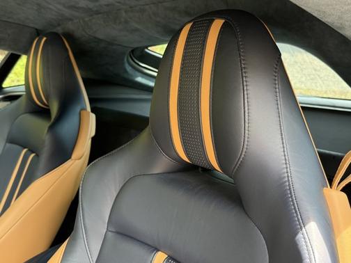 2020 Aston Martin Vantage 2DR CPE