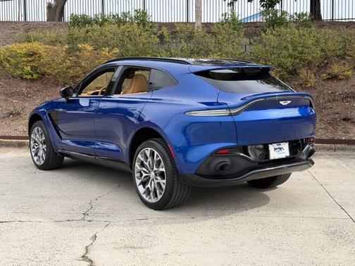 2021 Aston Martin DBX 