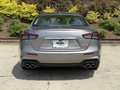 2022 Maserati Ghibli Modena