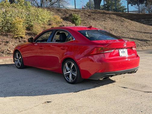 2018 Lexus IS 300 Base