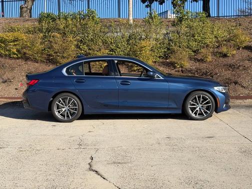 2022 BMW 330 330i