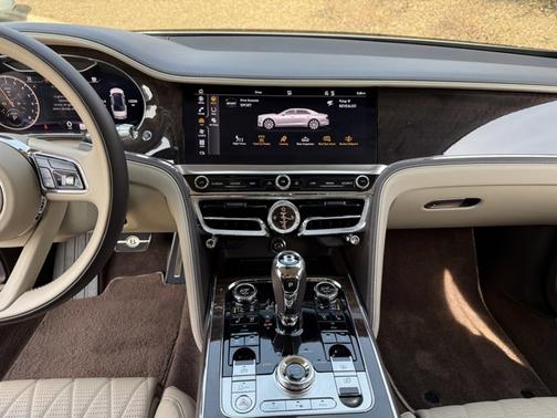 2022 Bentley Flying Spur Hybrid