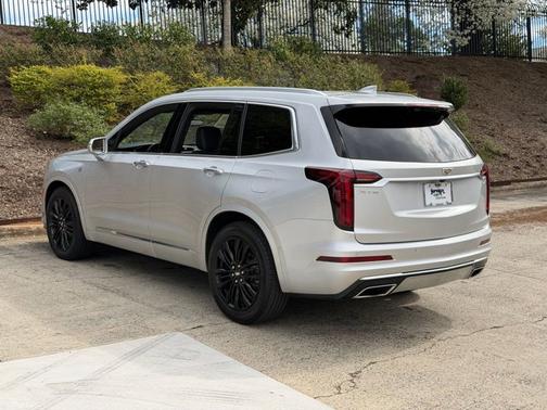 2020 Cadillac XT6 FWD Premium Luxury