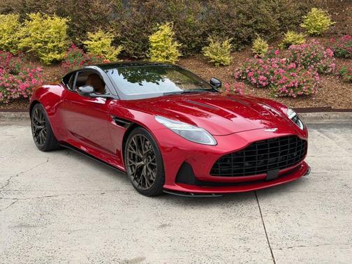 Q Supernova Red 2025 Aston Martin DB12