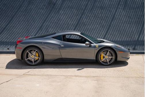 Grigio Silverstone 2015 Ferrari 458 Italia