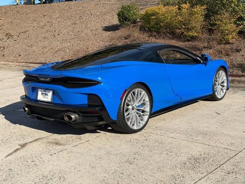 2021 McLaren GT Base