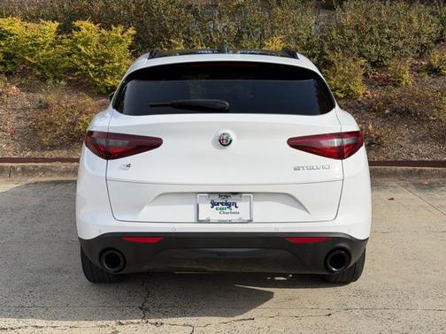 2022 Alfa Romeo Stelvio Sprint