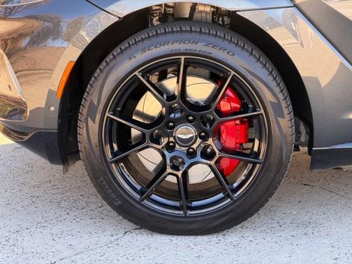 2021 Aston Martin DBX Base