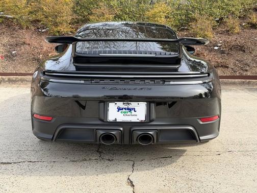 2026 Porsche 911 Carrera 4 GTS