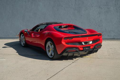 2024 Ferrari 296 GTS