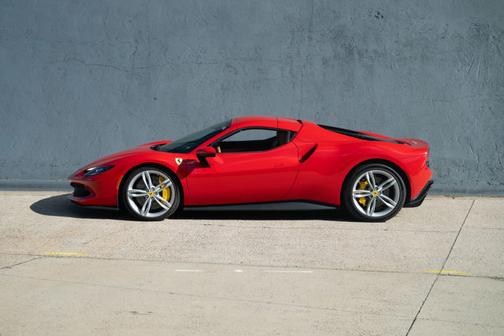 2024 Ferrari 296 GTS