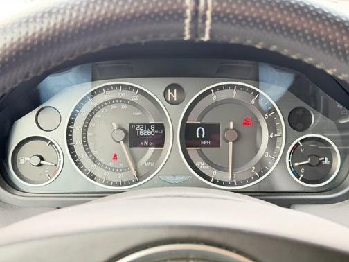 2011 Aston Martin V8 Vantage N420