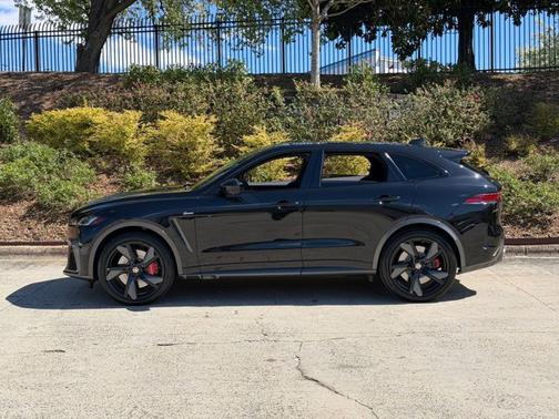 2021 Jaguar F-PACE SVR