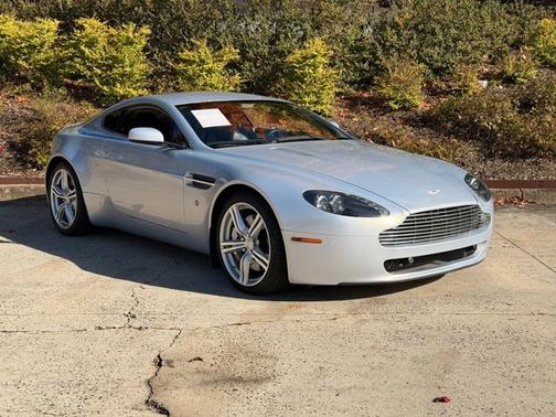 2009 Aston Martin V8 Vantage Base