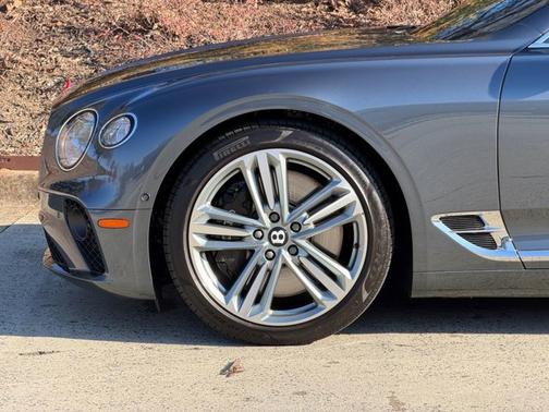 2023 Bentley Continental GT GT V8
