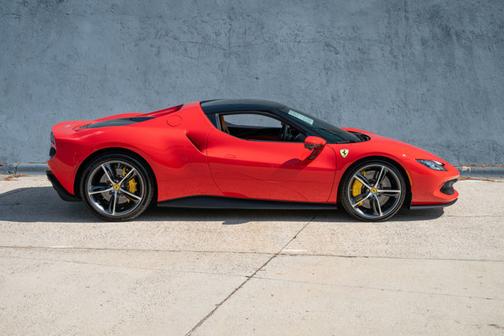 2023 Ferrari 296 GTB 2DR CPE