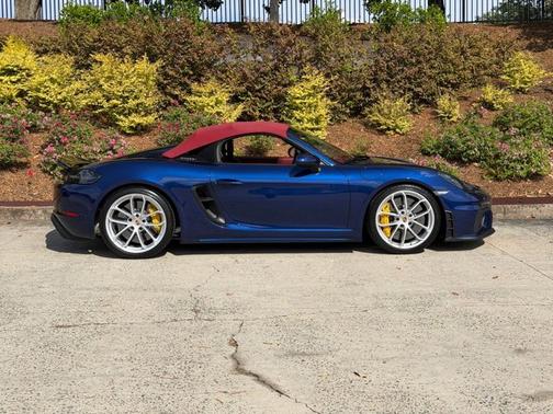 2021 Porsche 718 Spyder Base