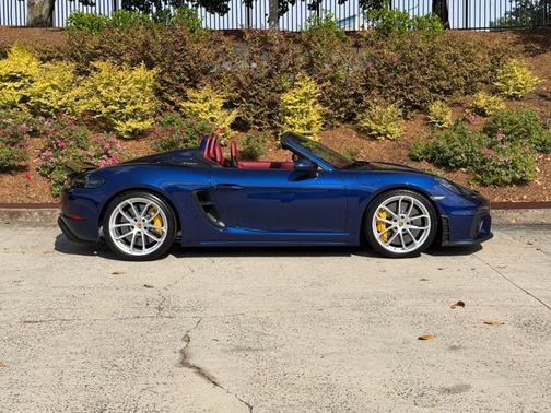 2021 Porsche 718 Spyder Base