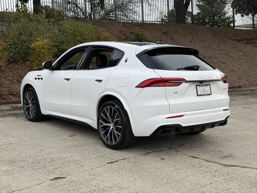 2026 Maserati Grecale 