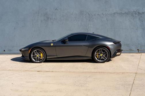 Grigio Silverstone 2022 Ferrari Roma Base