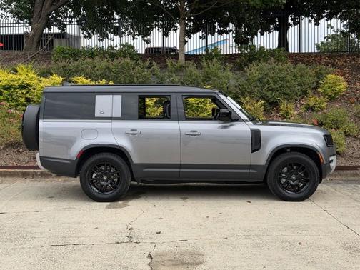 2024 Land Rover Defender S