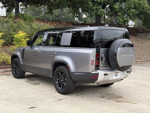2024 Land Rover Defender S