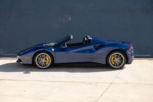 2019 Ferrari 488 Spider 