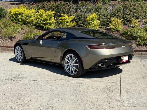 2017 Aston Martin DB11 Launch Edition