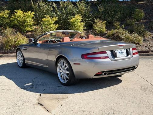 2006 Aston Martin DB9 Volante
