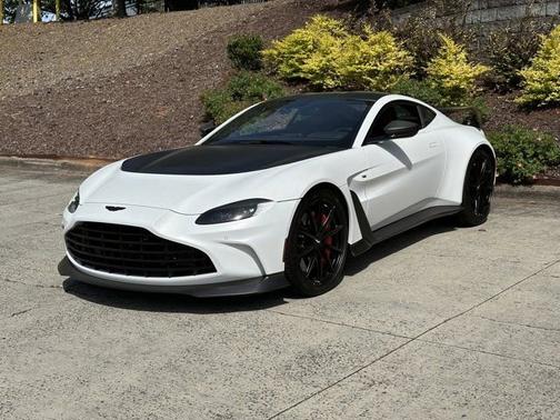 2023 Aston Martin Vantage V12