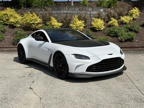 2023 Aston Martin Vantage V12