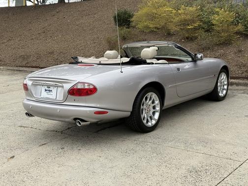 2001 Jaguar XK8 Supercharged