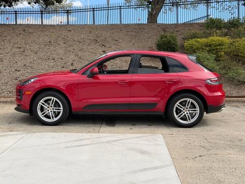 2019 Porsche Macan Base