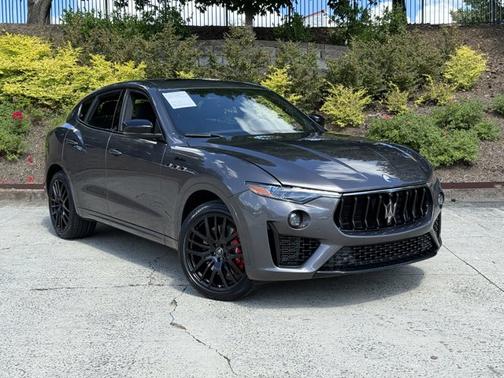 2022 Maserati Levante Modena
