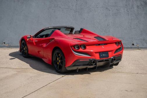 Rosso Corsa 2021 Ferrari F8 Spider Base