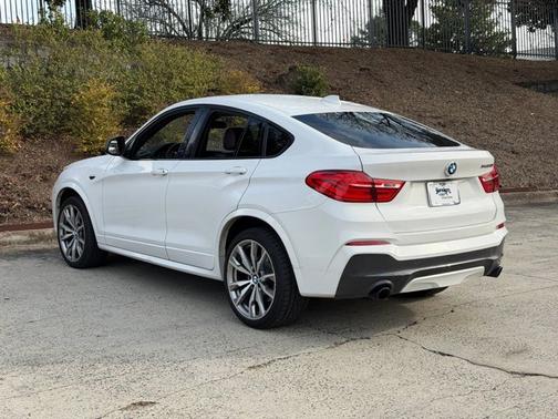 2017 BMW X4 M40i