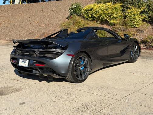 2020 McLaren 720S Performance