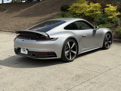 2024 Porsche 911 Carrera S