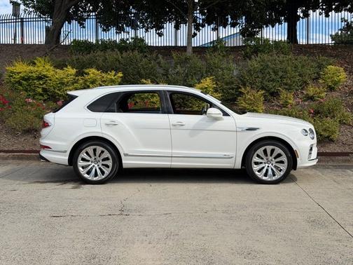 2023 Bentley Bentayga Azure