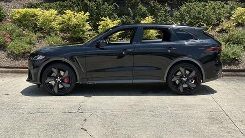2021 Jaguar F-PACE SVR