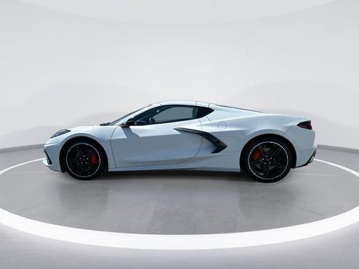 2021 Chevrolet Corvette 2LT