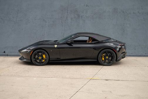 2025 Ferrari Roma Spider CONVERTIBLE