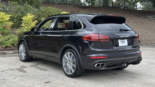 2016 Porsche Cayenne Turbo