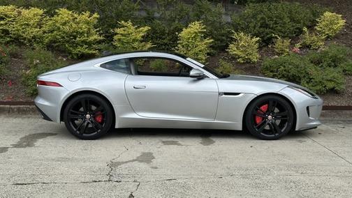 2017 Jaguar F-TYPE Premium