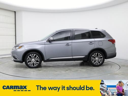 2016 Mitsubishi Outlander SE