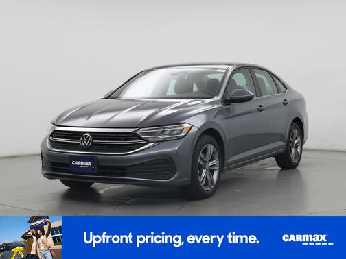 Gray 2024 Volkswagen Jetta SE