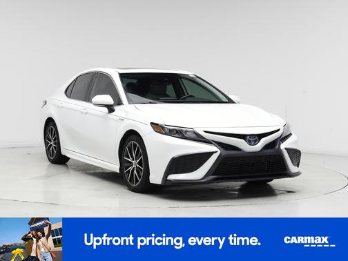 2021 Toyota Camry Hybrid SE
