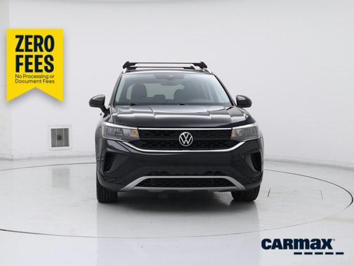 Black 2023 Volkswagen Taos SE